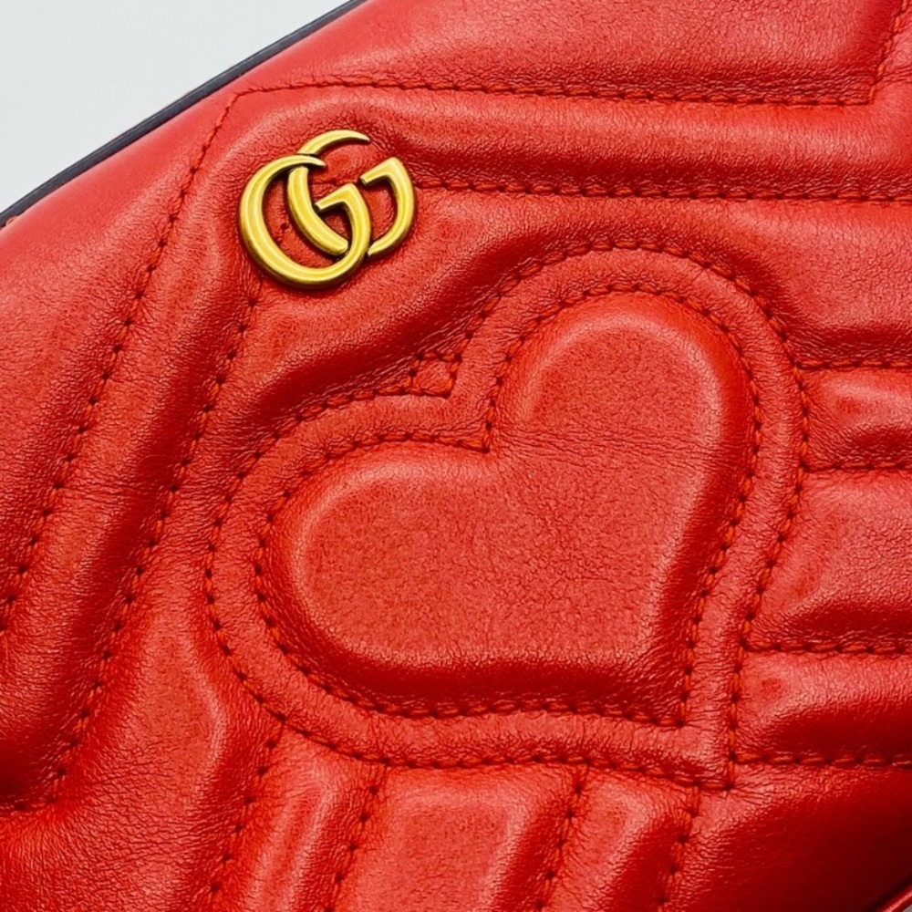 /traded/💯 Gucci Marmont Calfskin Matelasse GG Marmont Case in Hibiscus Red - Picture 12 of 16